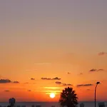 Seaview 2bedroom And Living Apartment *