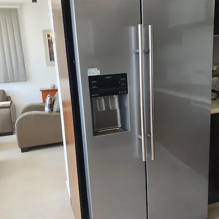 Seaview 2bedroom And Living *