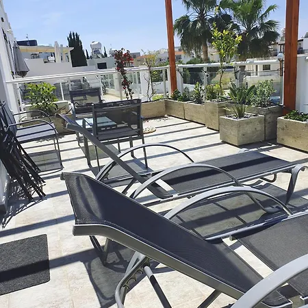 Seaview 2bedroom And Living