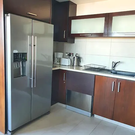 Seaview 2bedroom And Living * Пафос